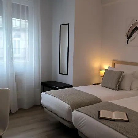 Hotel Arias