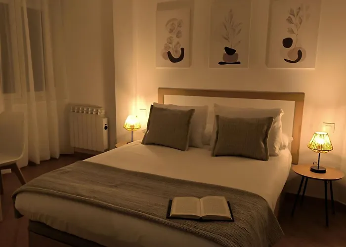 Arias Hotel